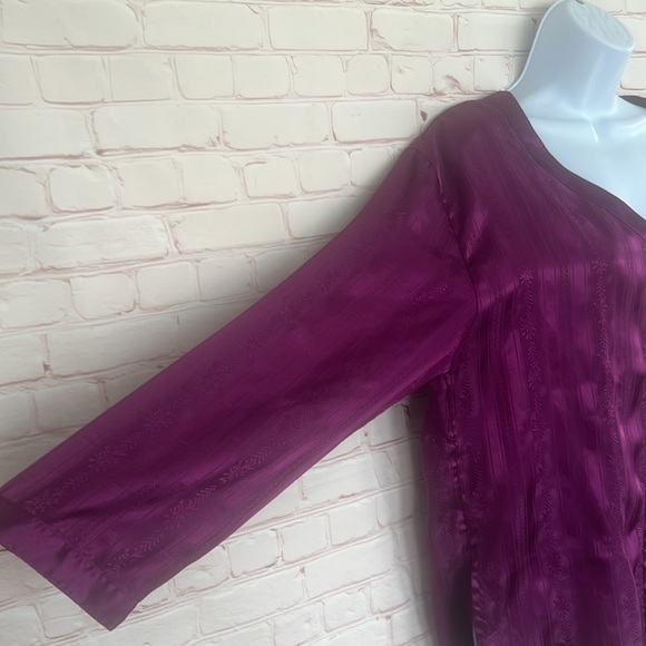 90’s GOLD LABEL Victoria’s Secret SATIN PURPLE PJ top size small - Picture 6 of 9